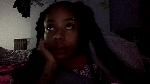 CutieFrmthehood online show from 02-08-26, 04:05