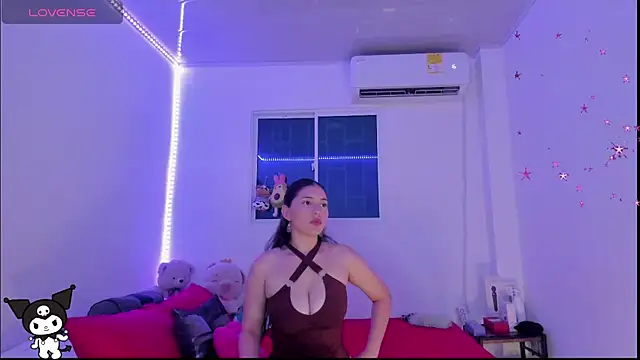 Snapshot of MollyG18 chatting on 02-27-25, 02:42 MollyG18 online show from 02-27-25, 02:42