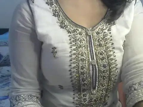 Snapshot of SiaraSiyA chatting on 01-23-25, 09:08 SiaraSiyA online show from 01-23-25, 09:08