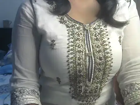 Snapshot of SiaraSiyA chatting on 02-21-25, 07:10 SiaraSiyA online show from 02-21-25, 07:10