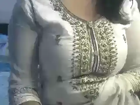 Snapshot of SiaraSiyA chatting on 02-22-25, 06:52 SiaraSiyA online show from 02-22-25, 06:52