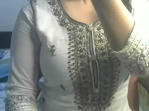 Snapshot of SiaraSiyA chatting on 02-26-25, 06:54 SiaraSiyA online show from 02-26-25, 06:54