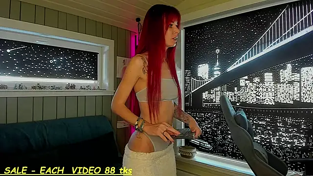 SandyChris online show from 03-19-25, 07:40