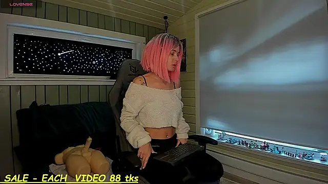 SandyChris online show from 11-14-25, 10:14