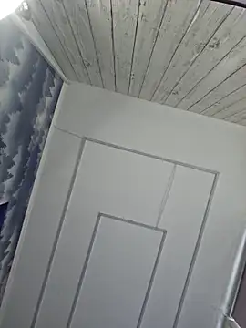 Snapshot of Marushka chatting on 10-25-25, 12:02 Marushka online show from 10-25-25, 12:02