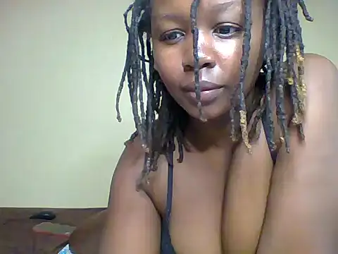 Snapshot of Pink_pussy_- chatting on 11-02-25, 12:18 Pink pussy - online show from 11-02-25, 12:18