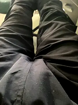 Snapshot of shiiank chatting on 11-10-25, 05:12 shiiank online show from 11-10-25, 05:12