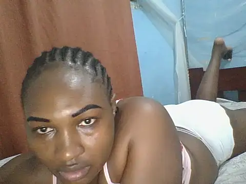 Snapshot of cute_lavenda chatting on 12-04-25, 12:42 cute lavenda online show from 12-04-25, 12:42