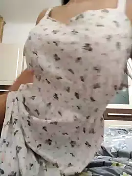 baby sweet girl  online show from 02-01-25, 02:16