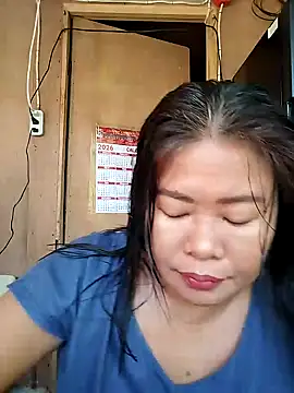 Snapshot of lickmepussy21 chatting on 04-10-26, 10:25 lickmepussy21 online show from 04-10-26, 10:25