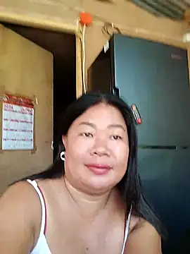 Snapshot of lickmepussy21 chatting on 05-12-26, 11:13 lickmepussy21 online show from 05-12-26, 11:13