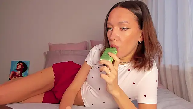 Snapshot of bestfootfetish chatting on 12-03-25, 08:34 bestfootfetish online show from 12-03-25, 08:34