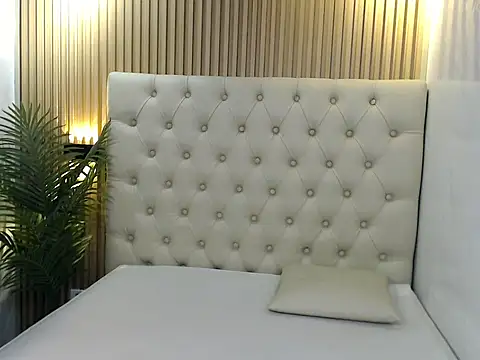 Snapshot of Abetterwomanxx chatting on 11-29-25, 10:07 Abetterwomanxx online show from 11-29-25, 10:07