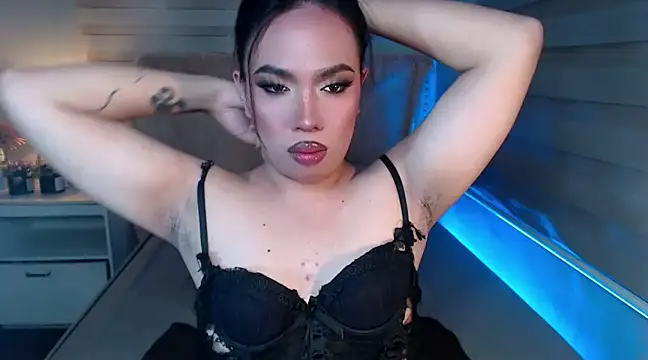 Snapshot of RebecaNextToYou chatting on 03-05-25, 08:21 RebecaNextToYou online show from 03-05-25, 08:21