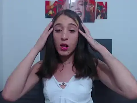 Snapshot of andreahhill chatting on 12-02-24, 11:07 andreahhill online show from 12-02-24, 11:07