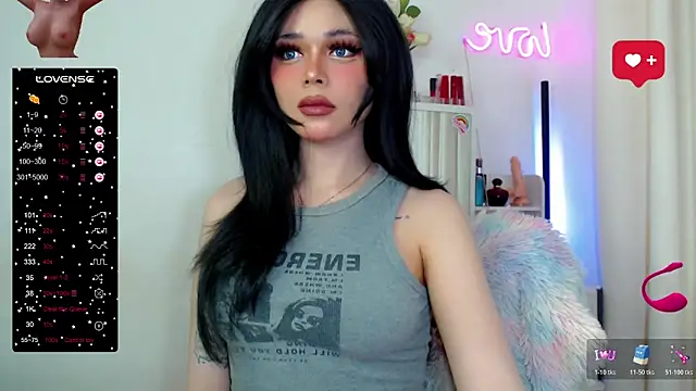Snapshot of Salsallita chatting on 05-20-26, 05:52 Salsallita online show from 05-20-26, 05:52
