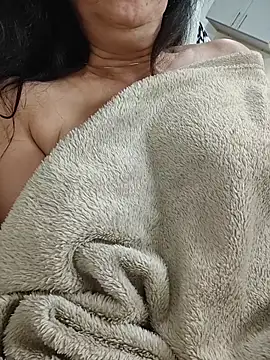 Susannemilf online show from 10-20-25, 10:49