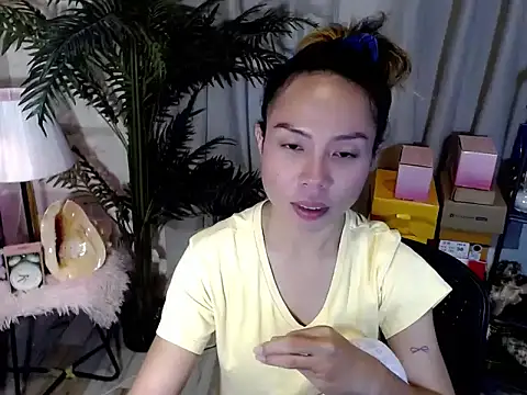 AsianTrixxx online show from 05-03-26, 06:41