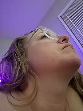 julimonroe online show from 03-07-25, 06:13