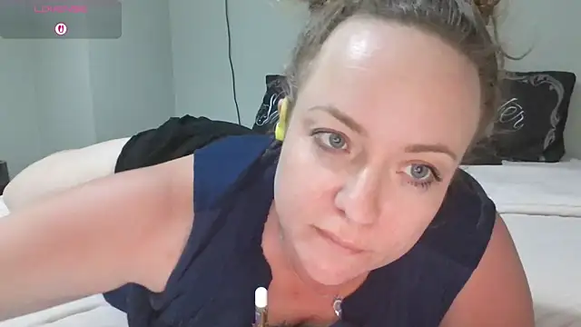 julimonroe online show from 03-21-26, 03:11