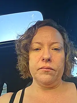 julimonroe online show from 06-01-26, 01:13