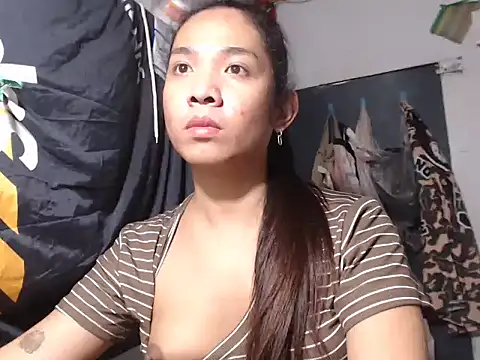 Snapshot of Valentinasbody chatting on 10-02-25, 04:14 Valentinasbody online show from 10-02-25, 04:14