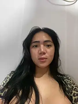 Snapshot of Martha_pookerxxx chatting on 01-05-25, 09:36 Martha pookerxxx online show from 01-05-25, 09:36