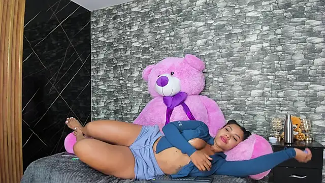 HeidyWillss online show from 02-19-25, 12:03