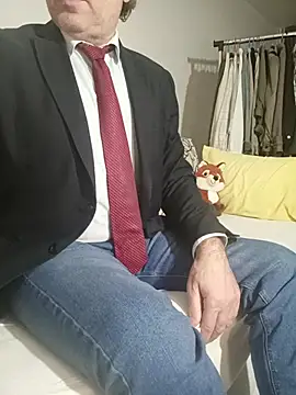 Snapshot of Saysomething3 chatting on 02-20-26, 03:36 Saysomething3 online show from 02-20-26, 03:36