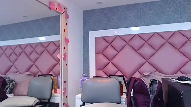 DanielaDuff online show from 02-06-26, 07:39