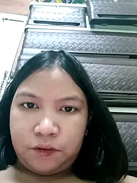 Snapshot of milkytitsmom4u chatting on 09-26-25, 07:07 milkytitsmom4u online show from 09-26-25, 07:07