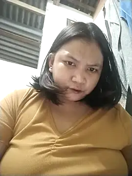 milkytitsmom4u online show from 11-07-25, 05:02