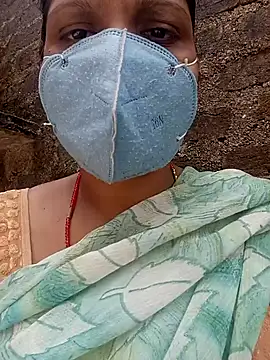 Snapshot of Lattika-Bhabhi chatting on 09-22-25, 07:10 Lattika-Bhabhi online show from 09-22-25, 07:10