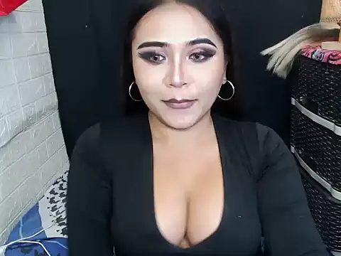 x12inchanaconda online show from 12-15-25, 10:08