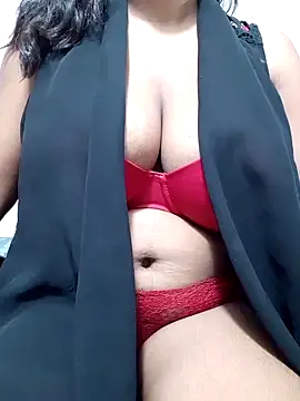 julia joy online show from 03-05-25, 01:42