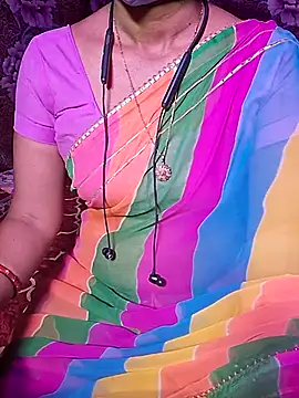 Snapshot of XBHUUME chatting on 02-09-26, 04:44 XBHUUME online show from 02-09-26, 04:44