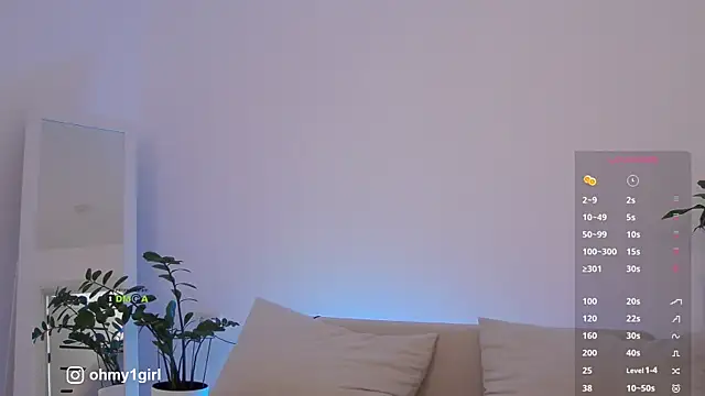 Fallinlove1 online show from 11-08-25, 08:14