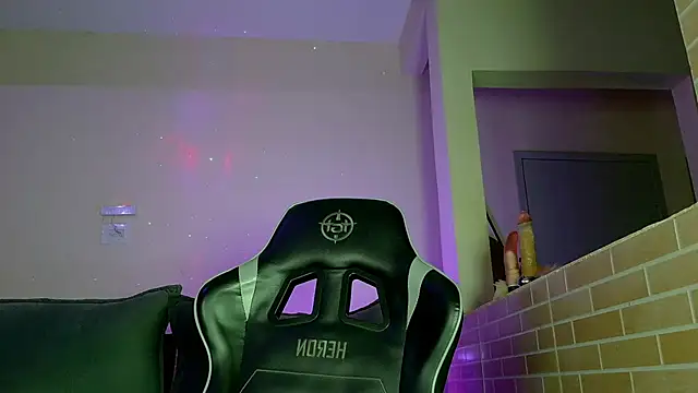 isa hotwifee online show from 10-26-25, 06:47