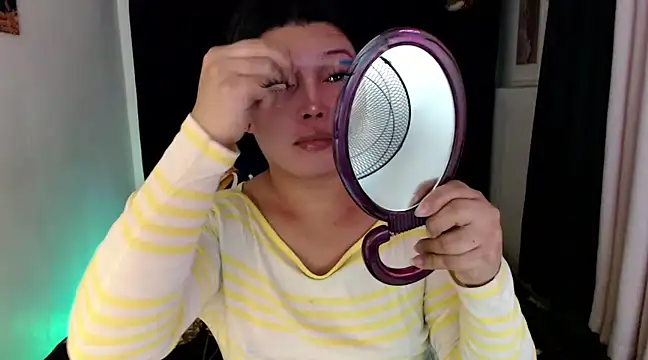 Snapshot of Angelic_Fuckerxxx chatting on 02-22-25, 04:29 Angelic Fuckerxxx online show from 02-22-25, 04:29