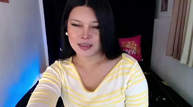 Snapshot of Angelic_Fuckerxxx chatting on 03-04-25, 06:26 Angelic Fuckerxxx online show from 03-04-25, 06:26