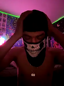 Snapshot of RolandoAmbrocio chatting on 09-17-25, 05:42 RolandoAmbrocio online show from 09-17-25, 05:42