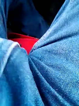 feet toes online show from 02-21-25, 03:54