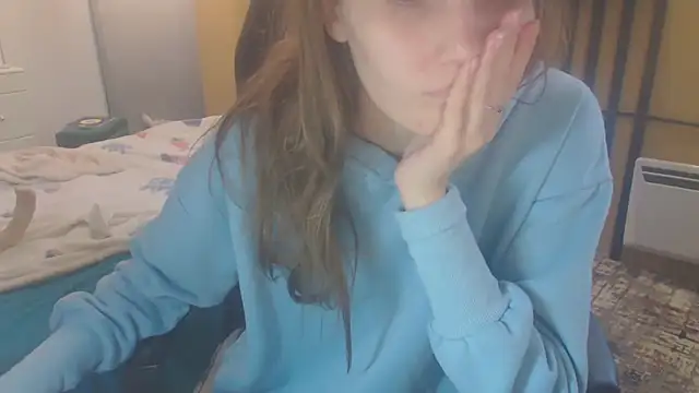 Snapshot of Laco-cO chatting on 11-11-25, 06:35 Laco-cO online show from 11-11-25, 06:35