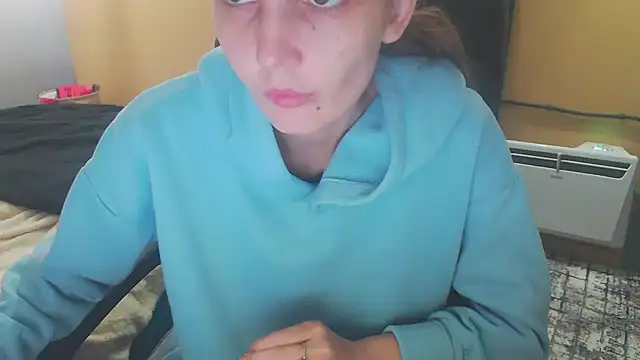 Snapshot of Laco-cO chatting on 11-23-25, 04:07 Laco-cO online show from 11-23-25, 04:07