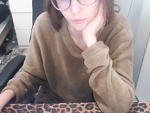 Snapshot of Laco-cO chatting on 12-14-25, 12:49 Laco-cO online show from 12-14-25, 12:49