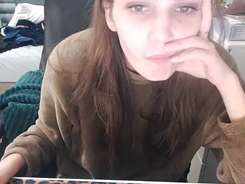 Snapshot of Laco-cO chatting on 12-20-25, 01:40 Laco-cO online show from 12-20-25, 01:40