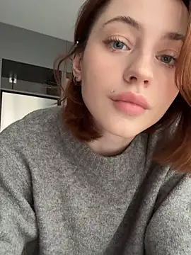 Snapshot of Camilla_Railian chatting on 10-06-25, 10:02 Camilla Railian online show from 10-06-25, 10:02