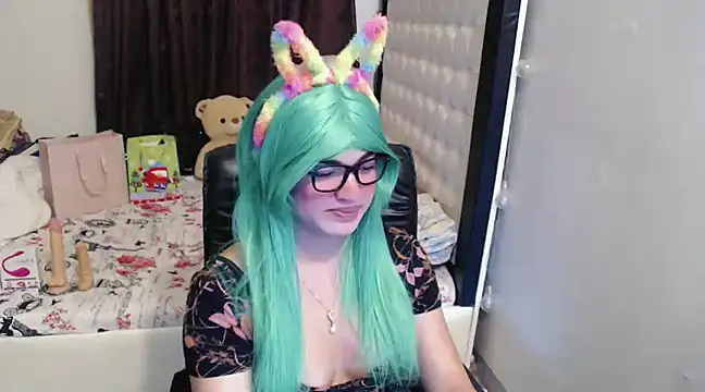 Goddess Sarah online show from 01-01-25, 07:21