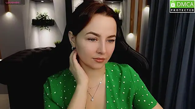 Mira Mermayd online show from 01-29-25, 01:16