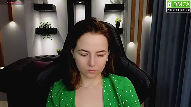 Mira Mermayd online show from 02-27-25, 01:05